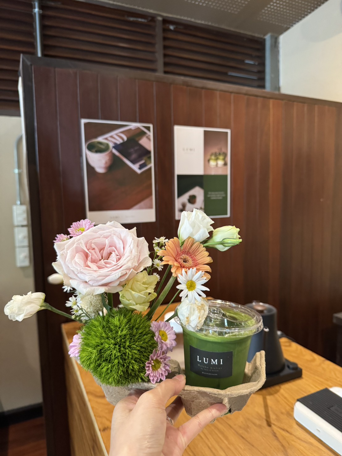Basic Flower Arrangement